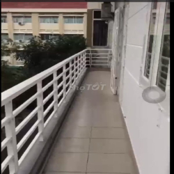 Phòng Ban Công Gần ĐH Văn Lang CS3 - Chính chủ - 4tr/người ở