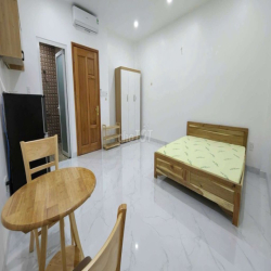 Căn hộ studio full nội thất, thang máy lên tận nơi, giá chỉ 6 triệu