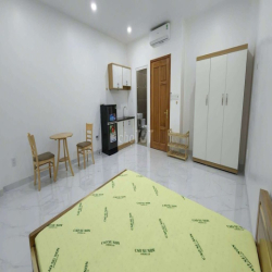 Căn hộ studio full nội thất, thang máy lên tận nơi, giá chỉ 6 triệu