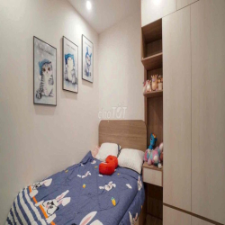 CHO THUÊ CĂN 2PN FULL NỘI THẤT LUXURY ĐẸP VINHOMES GRAND PARK Q9