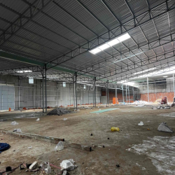 kho xưởng mới xây dựng - đường CONTERN