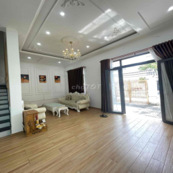 cho thuê nhà trệt 2lầu 10x20m 4phòng sẵn 4máy lạnh  Tây Đô ECopark