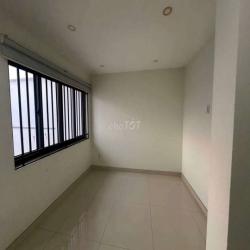 CHO THUÊ BIỆT THỰ KDC KHANG ĐIỀN – 5PN – 1 TRỆT 2 LẦU 1 TUM