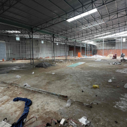 kho xưởng mới xây dựng - đường CONTERN