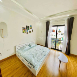 🏡 NHÀ 6 TẦNG FULL NỘI THẤT NGỌC THỤY–Ô TÔ ĐỖ CỬA–3PN–CHỈ 13 TR/THÁNG
