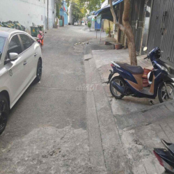 Hẻm 704,huong lộ 2,, Ngang 30m dài 60m