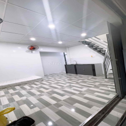 cho thuê nhà nguyên căn chính chủ( miễn môi giới)