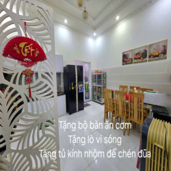 BÁN NHÀ ĐẤT VỊ TRÍ ĐẸP - THUẬN TIỆN ĐỐI DIỆN VIETTEL P7