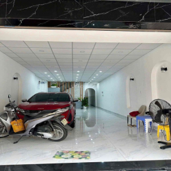 Măt Tiền Lê Văn Lương