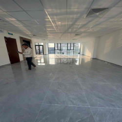 CHO THUÊ TOÀ NHÀ SIÊU ĐẸP ĐẶNG VĂN NGỮ NGANG 10mx20