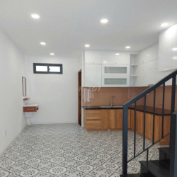 Cho thuê nhà HXT 69/5A Nguyễn Gia Trí ( D2 cũ ) P.25 Q.Bình Thạnh.