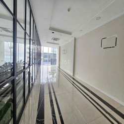 CHO THUÊ BUILDING MẶT TIỀN 10M TRUNG TÂM QUẬN 10 MỚI HOÀN CÔNG