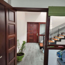 NHÀ 1TRỆT 2LẦU 4X13M 3PN 4WC FULL NỘI THẤT NGAY CÂY XĂNG 47 QL13 HBP