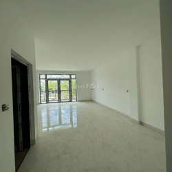 - Bán nhà khu đô thị An Phước, trung tâm Quy Nhơn
Cách biển 1km