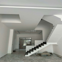 - Bán nhà khu đô thị An Phước, trung tâm Quy Nhơn
Cách biển 1km