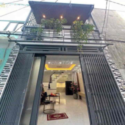 Cho thuê nhà nguyên căn ở Nguyễn Oanh