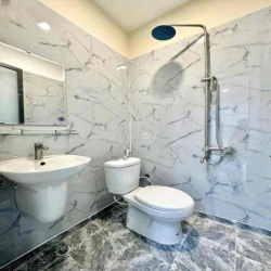 📍2PN , BAN CÔNG - MÁY GIẶT RIÊNG - PHAN XÍCH LONG - HOA SỨ
