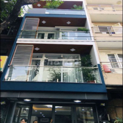 3 lầu, nguyên căn Măt tiền Lê Hồng Phong, Q10. DT: 4x10m, 3PN, 4WC