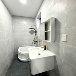 CHO THUÊ CĂN HỘ 1 PHÒNG NGỦ ĐƯỜNG MÊ LINH GIÁ 4,5 TRIỆU/THÁNG