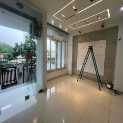 CHO THUÊ MBKD KDC HIM LAM Q7 85M2