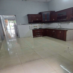 CHO THUÊ NGUYÊN CĂN DIỆN TÍCH ĐẸP