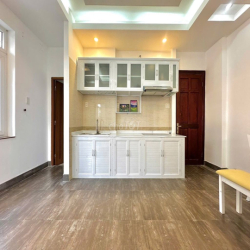 🌸DỰ ÁN MỚI 100%- 2PN BAN CÔNG FULL NỘI THẤT+ GẦN ĐH HUTECH