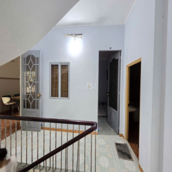 🏡[7mx18m]🏡Biệt thự sân vườn số 2/38A Cao Thắng, phường Bàn Cờ, Quận 3!