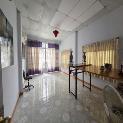 🏡[7mx18m]🏡Biệt thự sân vườn số 2/38A Cao Thắng, phường Bàn Cờ, Quận 3!
