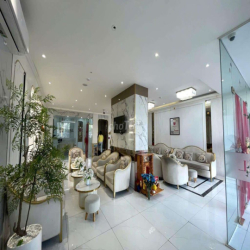 CHO THUÊ NHÀ MẶT TIỀN ĐƯỜNG KINH DƯƠNG VƯƠNG