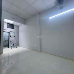 Nhà mới xây Duy Tân p15 quận Phú Nhuận sẵn máy lạnh chỉ 13tr