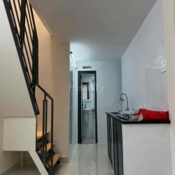 Nhà mới xây Duy Tân p15 quận Phú Nhuận sẵn máy lạnh chỉ 13tr