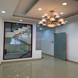Cho Thuê Nhà HDC Hồng Đào 1T1L2L Sân Đậu Oto gần QL13