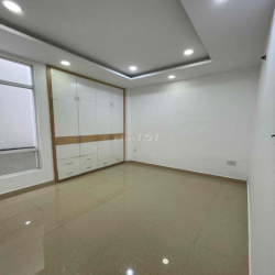 Cho Thuê Nhà HDC Hồng Đào 1T1L2L Sân Đậu Oto gần QL13