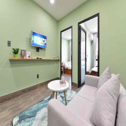 Siêu Phẩm 2PN 1PK Ban Công 60m2 FullNT Có Thang Máy, Hầm Xe Giáp PN,Q1