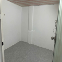 Cư Xá Lý Thường Kiệt Q10, DT 68m2, 2 PN  2 Toilet PK, Bếp. Giá 9 triệu