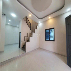 CHO THUÊ NHÀ MỚI – 1 TRỆT 2 LẦU – Sát ĐỖ XUÂN HỢP