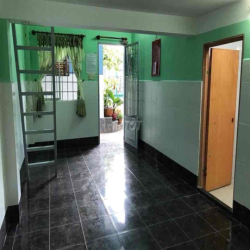 Nhà trọ Cô Tuyết (Bờ hồ Huỳnh Cương)