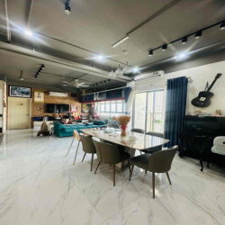 Chủ gửi cho thuê căn Penhouse Topaz Twins Tầng 18