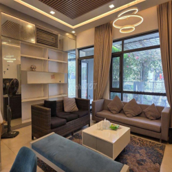 Biệt thự full nội thất 1 Trệt 2 Lầu 6x20m Phố Đông Nguyễn Thị Định