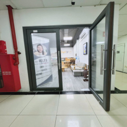 Văn phòng sàn thương mại Đẹp 40m2 Full tiện ích tại Hoàng Quốc Việt
