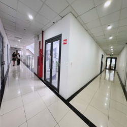 Văn phòng sàn thương mại Đẹp 40m2 Full tiện ích tại Hoàng Quốc Việt
