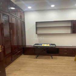 Chính Chủ Cho Thuê Nhà MT ĐS 9 Lý Phục Man 5x14 4pn 4wc NT VIP 24-26tr