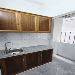 cho thuê phòng trọ ngõ 112 Mễ Trì Thượng thoáng mát