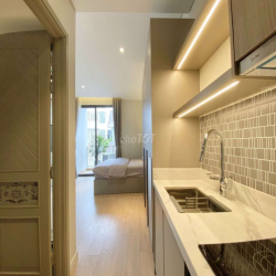 STUDIO CAO CẤP BAN CÔNG - FULL NỘI THẤT!!