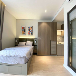 STUDIO CAO CẤP BAN CÔNG - FULL NỘI THẤT!!