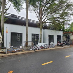 Cho thuê Kiot kinh doanh nhánh Quốc Hương, Thảo Điền. Giá thuê 15tr/th