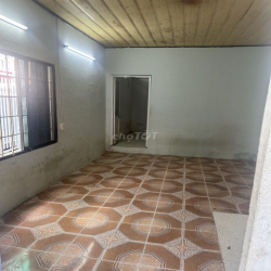 Nhà hẻm trung tâm thành phố