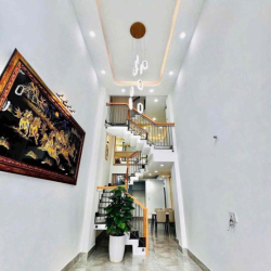 Cho thuê nhà Nguyên Căn Nguyễn Oanh