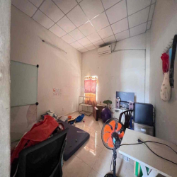 Mặt Tiền Kinh Doanh TÂN SƠN NHÌ, 4,5 x 18m, 1 Lầu, 3 Phòng ngủ, 2 WC