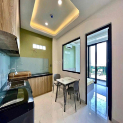 CĂN GỘ MỚI KENG 100% VÒNG XOAY DÂN CHỦ BAN CÔNG CỰC THOÁNG RỘNG RÃI